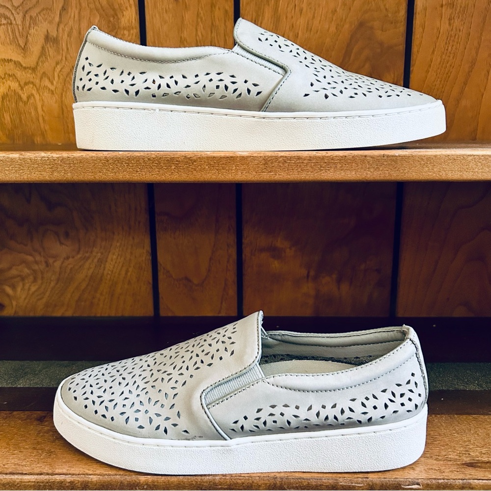 Vionic Grey Nubuck Midi Perforated Slip on Sneakers, size 7.5 38.5 - Picture 5 of 11